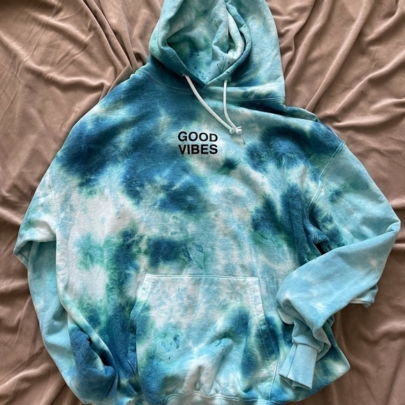 UNISEX Artist Union “Good Vibes” 😎 Tie Dye Hoodie - Picture 3 of 5